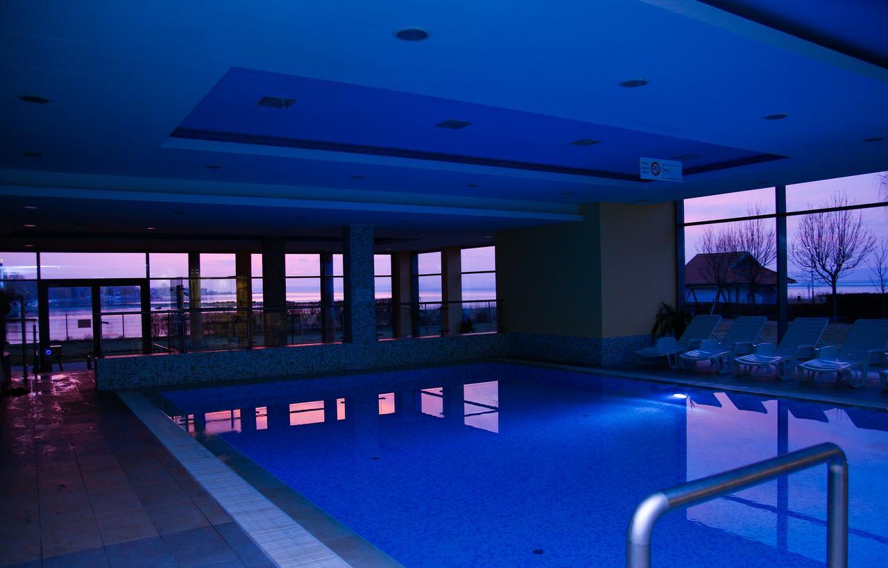 Club 218 Panorama Apartman Siófok Exteriör bild